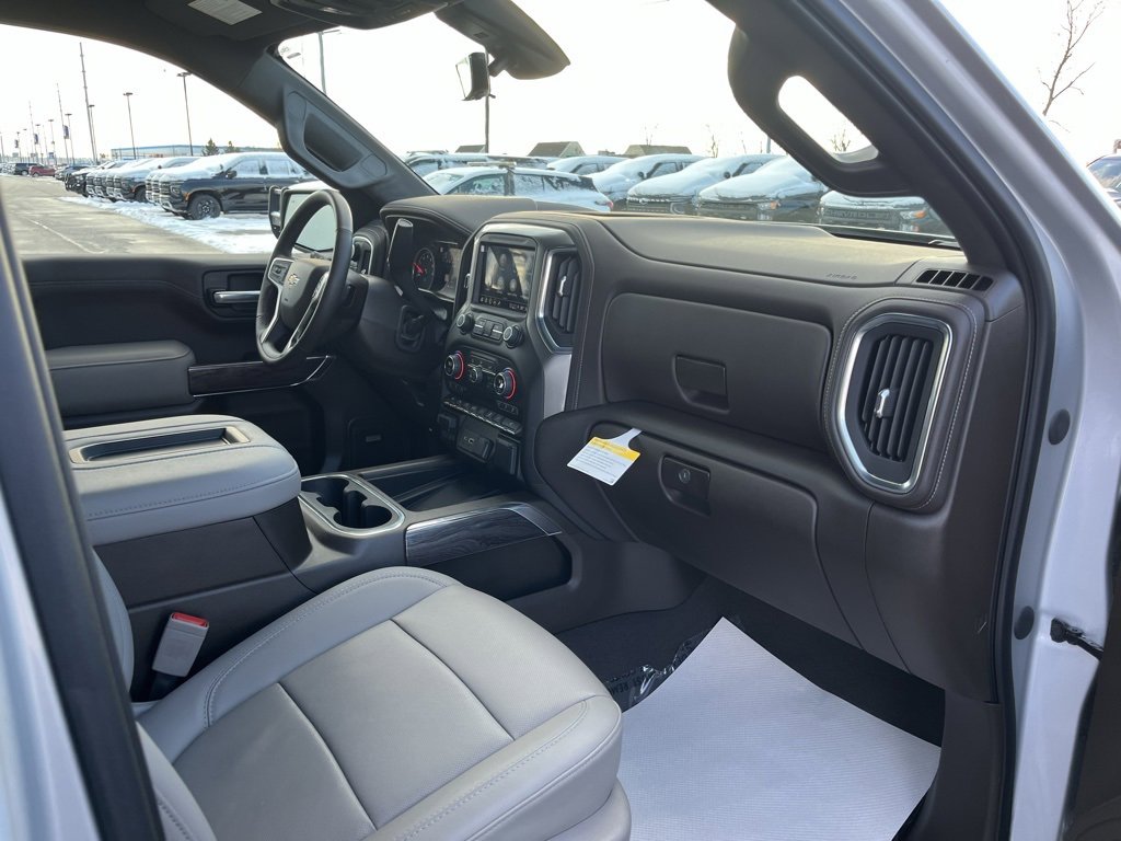 Used 2021 Chevrolet Silverado 1500 LTZ w/ Technology Package image 22