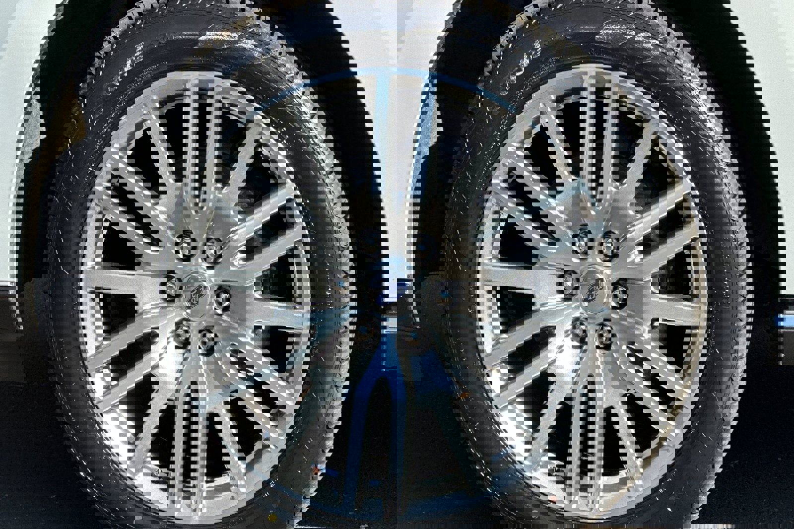 Used 2024 Ford Expedition Limited image 35