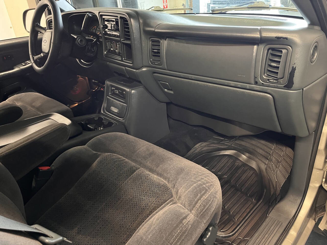 Used 2002 Chevrolet Silverado 2500 LS w/ Electrical Convenience Pkg image 19