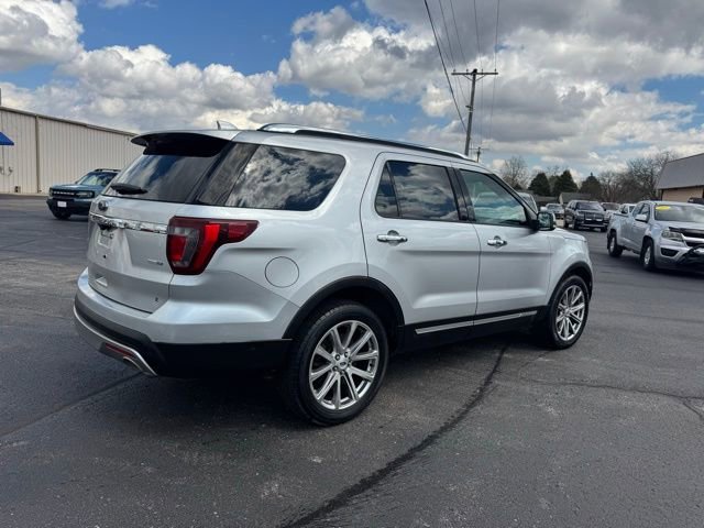Used 2017 Ford Explorer Limited w/ Equipment Group 303A image 10