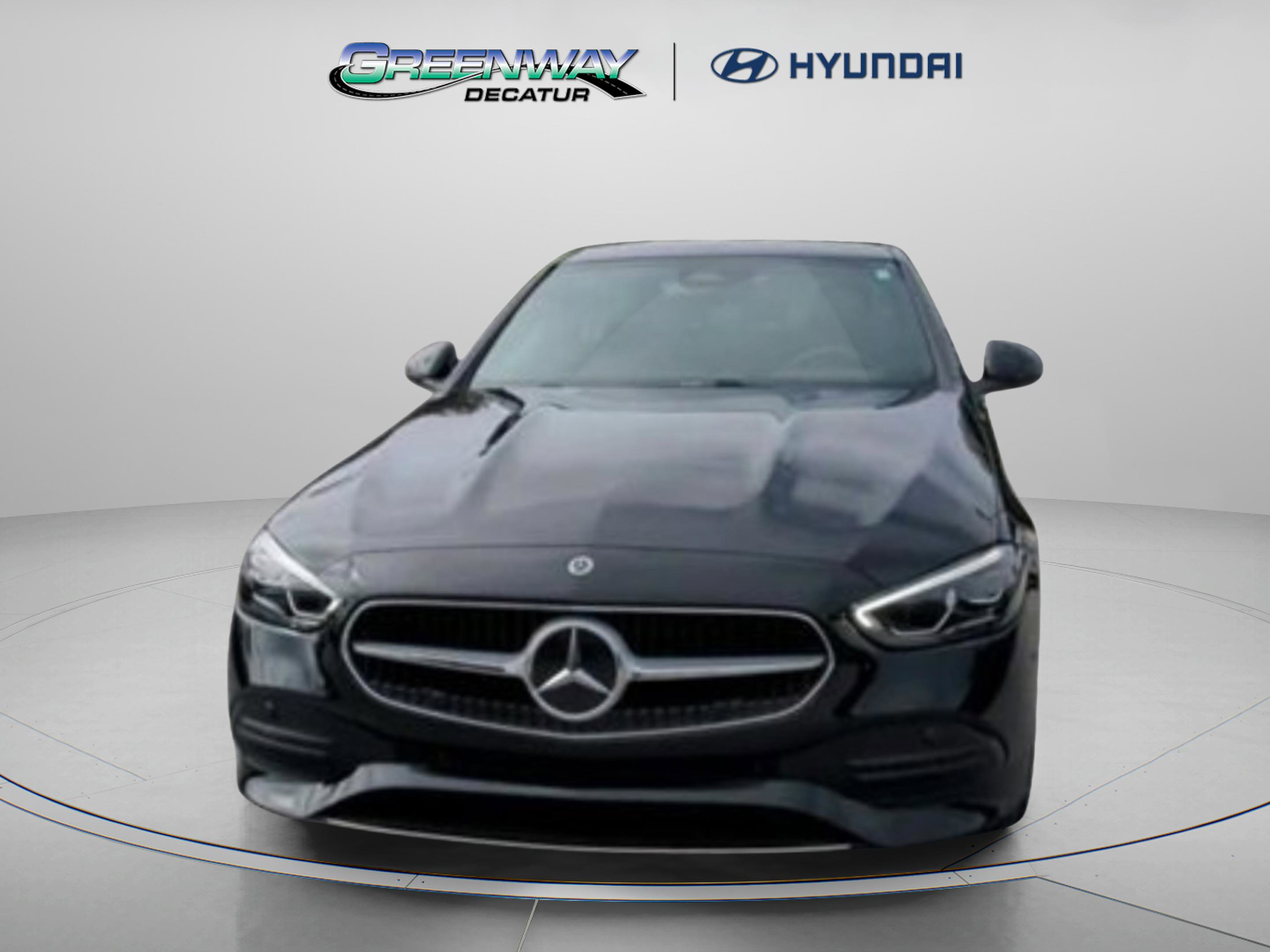 Used 2025 Mercedes-Benz C 300 Sedan image 6