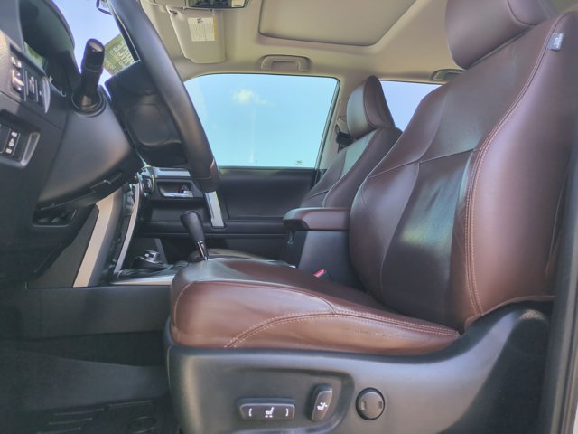 Used 2018 Toyota 4Runner Limited AWD/4WD image 15