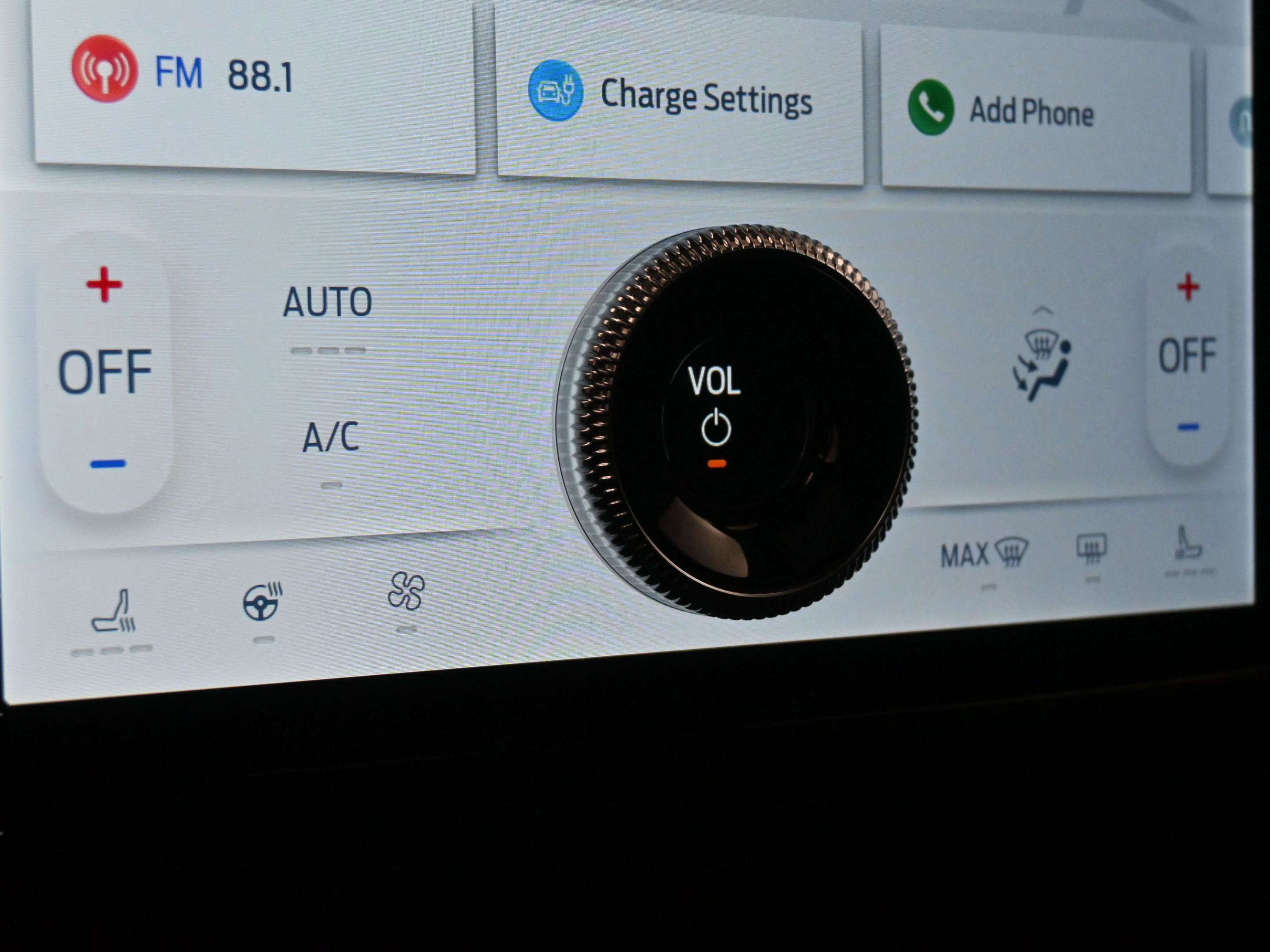 Used 2025 Ford Mustang Mach-E GT image 24