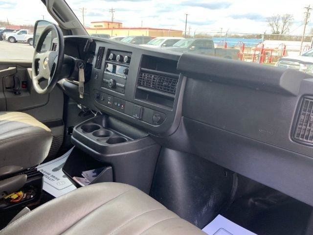 Used 2019 Chevrolet Express 2500 w/ Driver Convenience Package RWD image 11