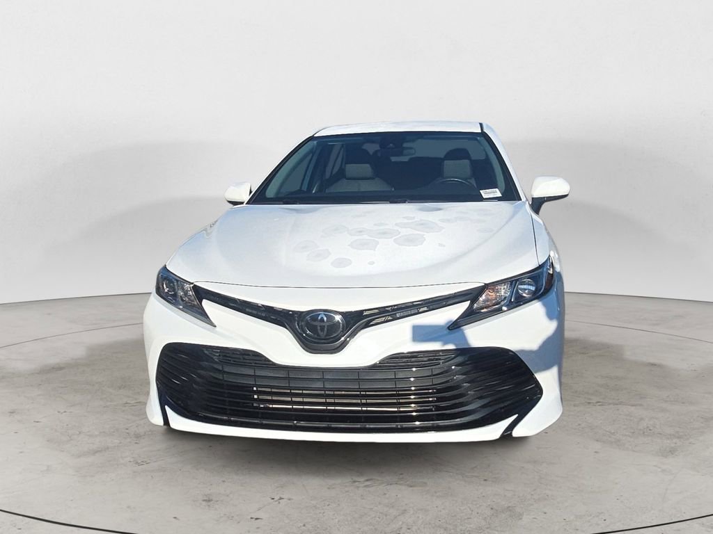 Used 2020 Toyota Camry LE w/ Carpet Mat Package FWD image 8