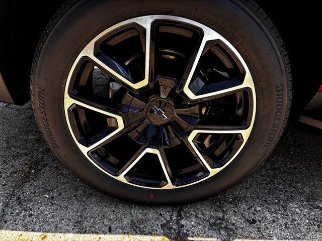 New 2026 Chevrolet Tahoe RST w/ Comfort Package AWD/4WD image 9