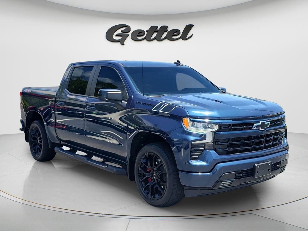 Used 2023 Chevrolet Silverado 1500 RST AWD/4WD image 3