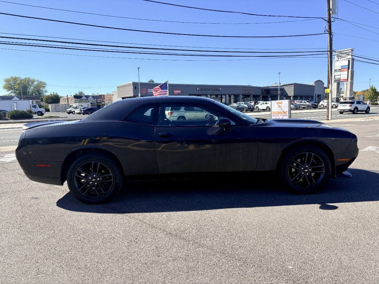 Used 2019 Dodge Challenger GT w/ Blacktop Package AWD/4WD image 7