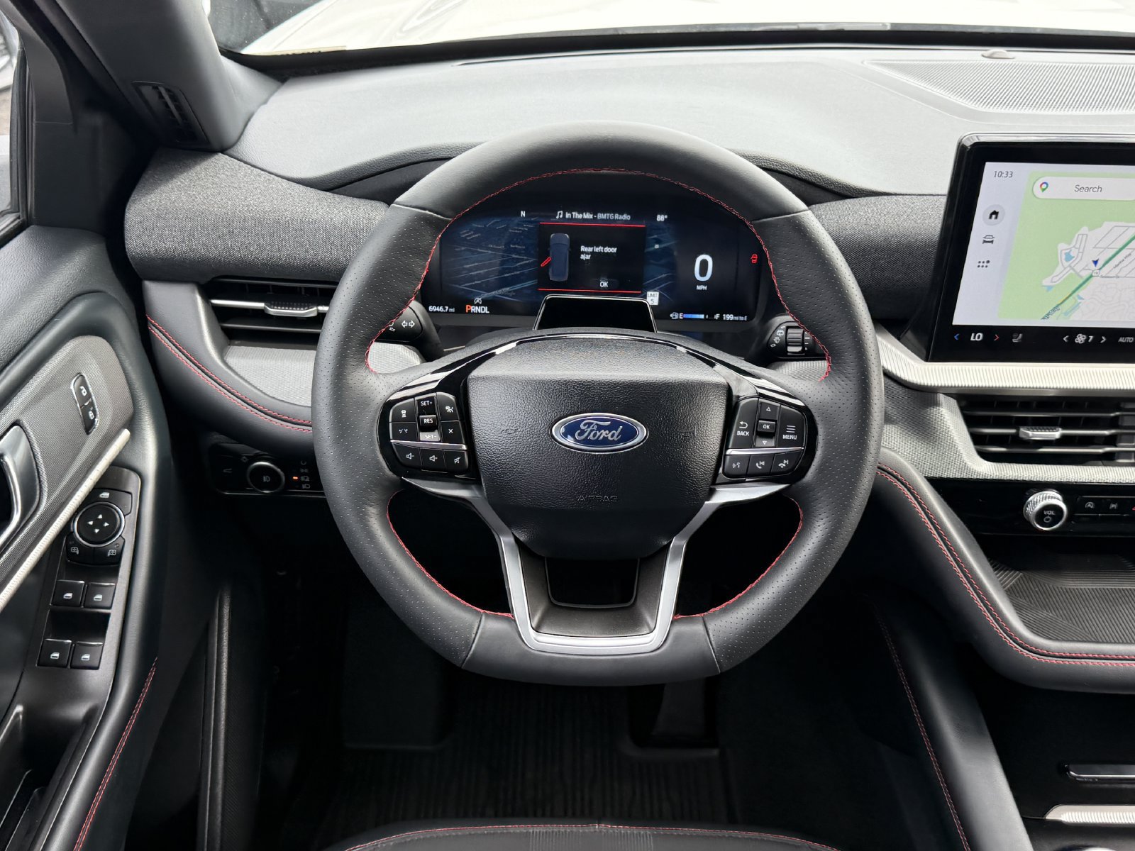 Certified 2025 Ford Explorer ST-Line AWD/4WD image 18
