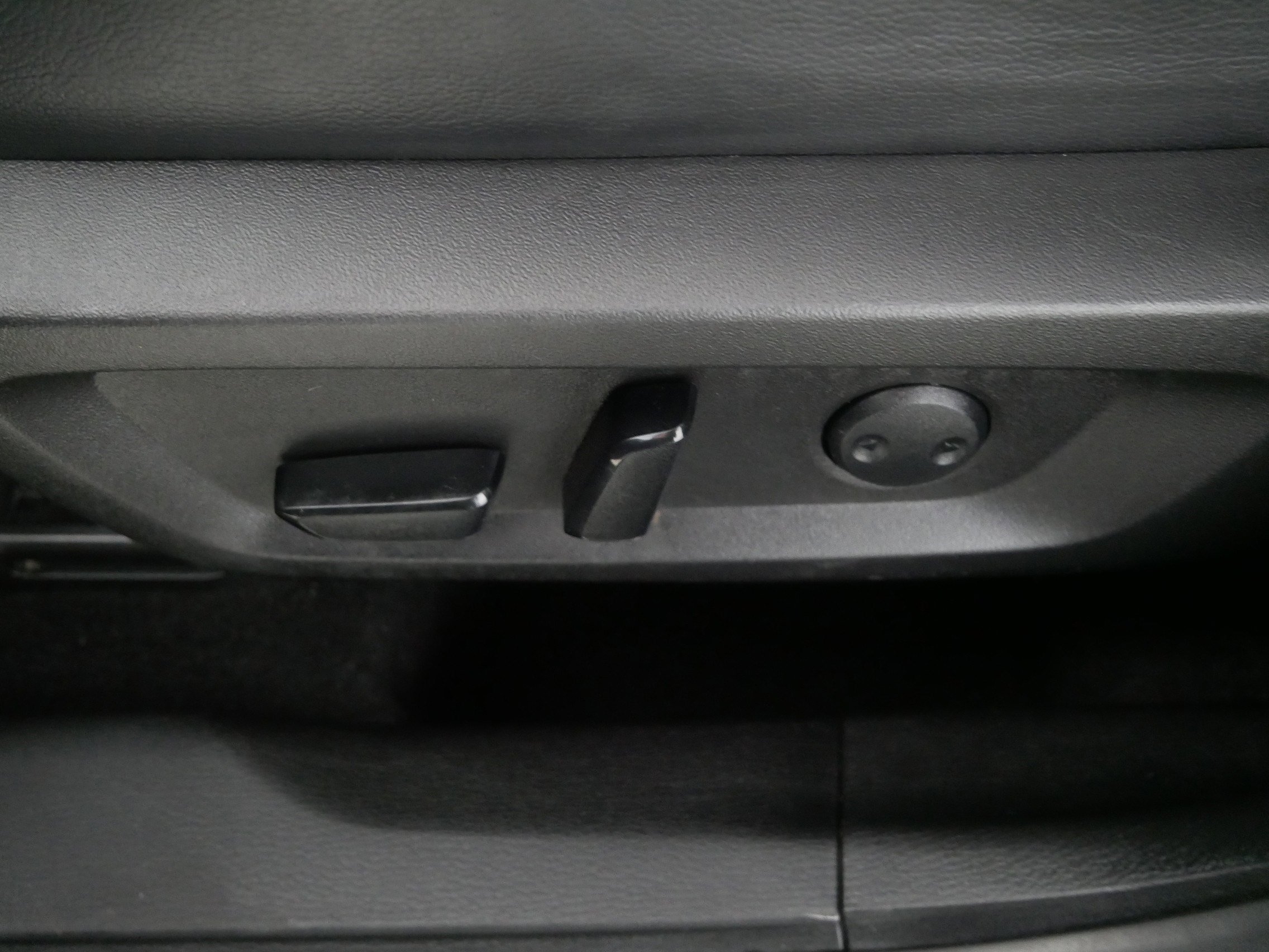 Used 2022 Mitsubishi Outlander SEL image 20