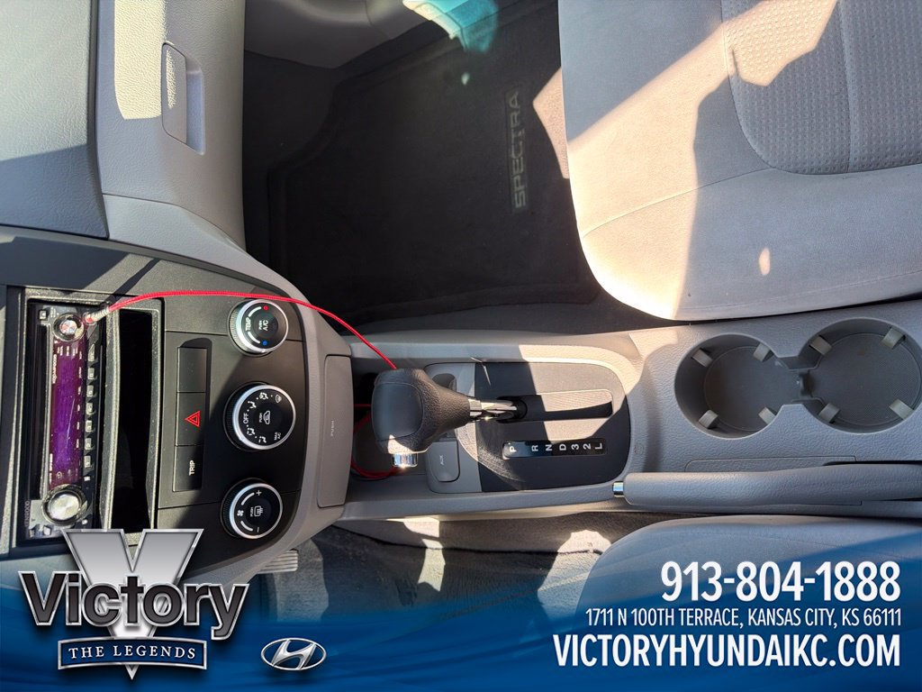 Used 2007 Kia Spectra EX FWD image 19