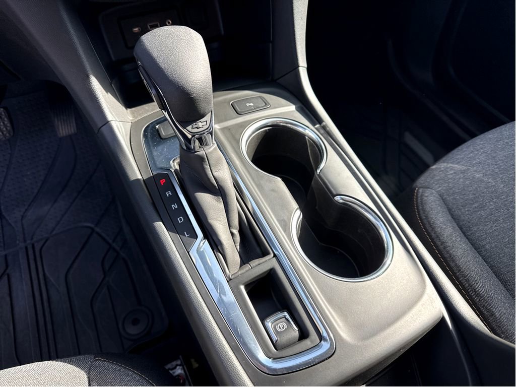 Used 2024 Chevrolet Equinox LT w/ LPO, Floor Liner Package image 22