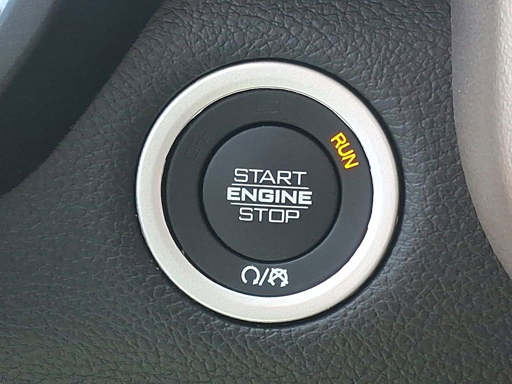 Used 2022 RAM 1500 Laramie image 23