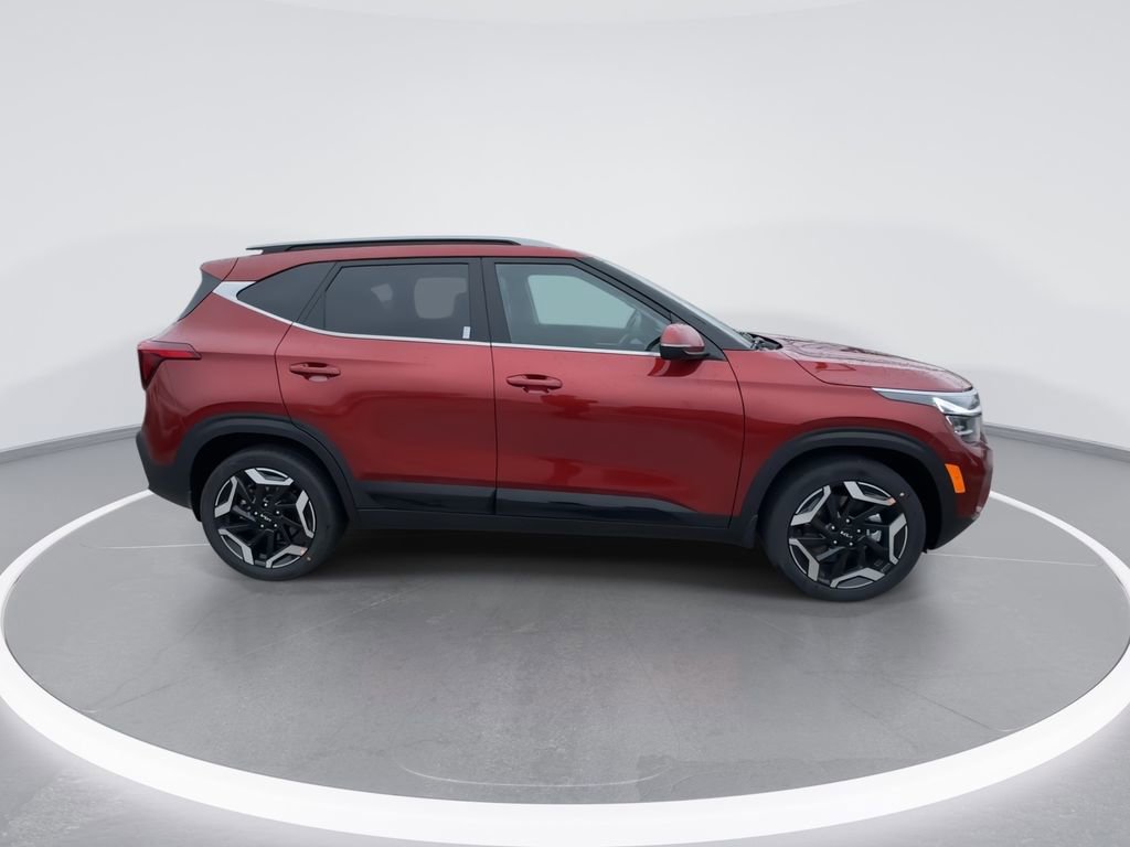 Used 2026 Kia Seltos SX w/ SX Sunroof Package image 9