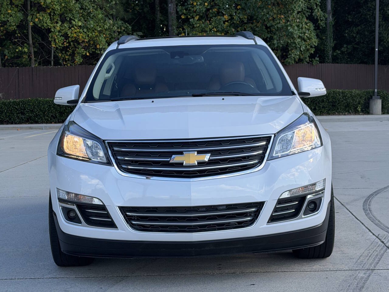 Used 2016 Chevrolet Traverse LTZ AWD/4WD image 2