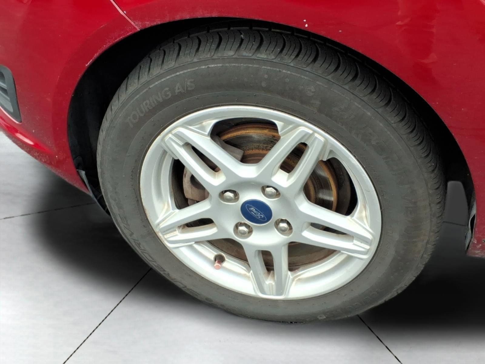 Used 2017 Ford Fiesta SE image 20