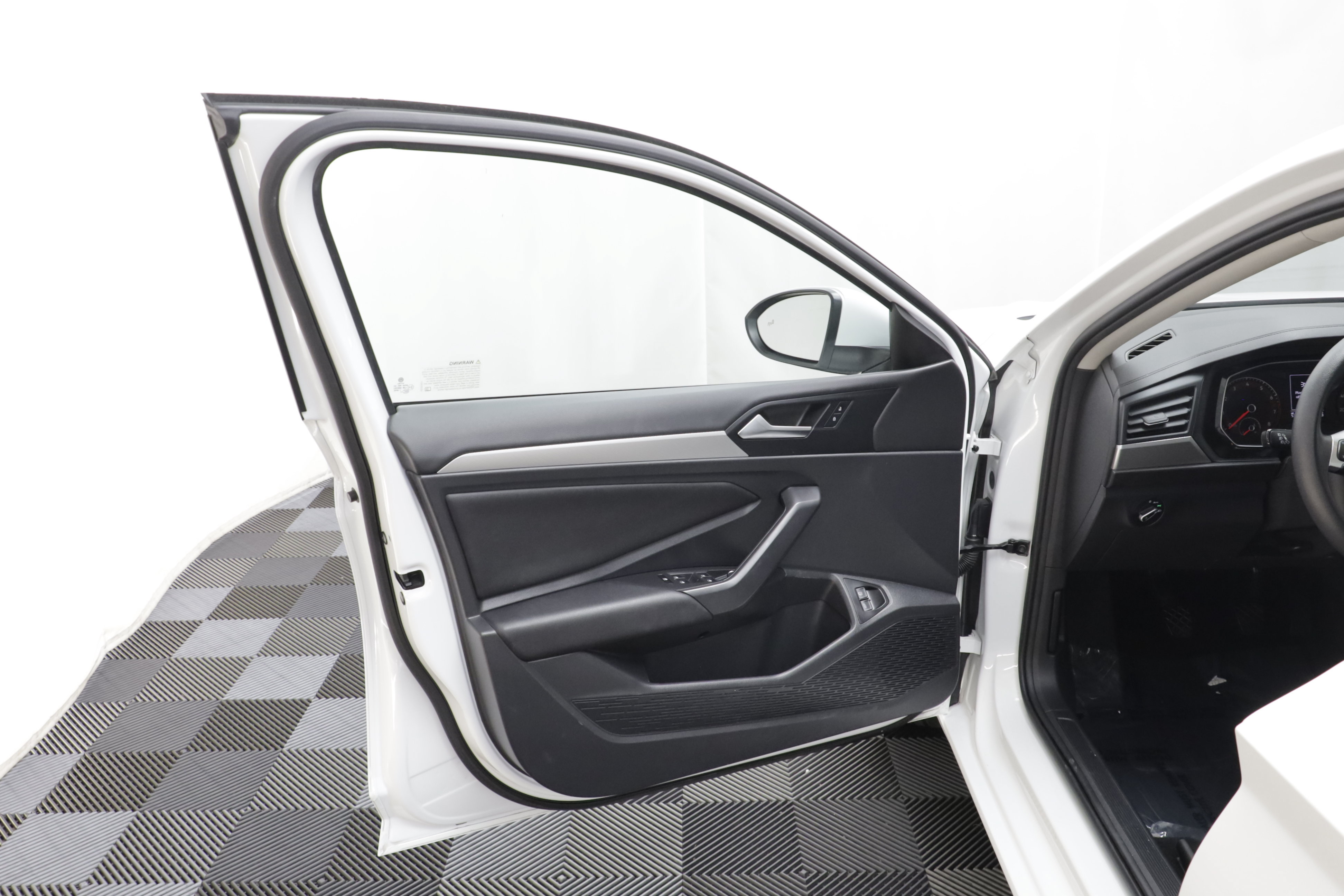 Used 2021 Volkswagen Jetta S FWD image 5