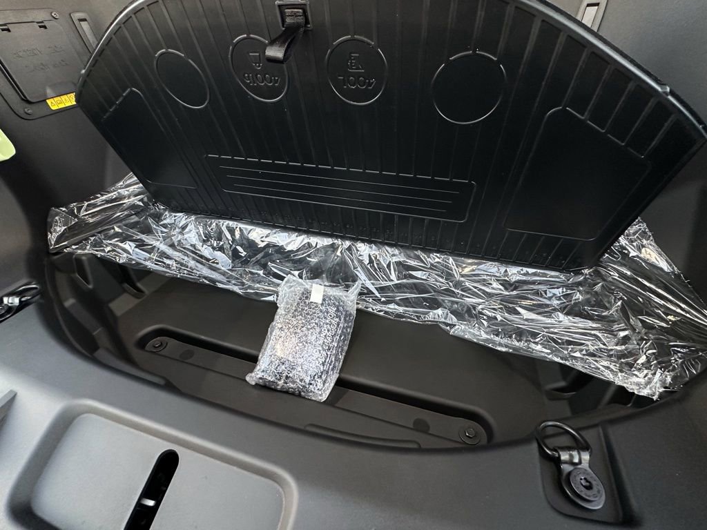 New 2025 Ford F150 Lightning Flash image 76