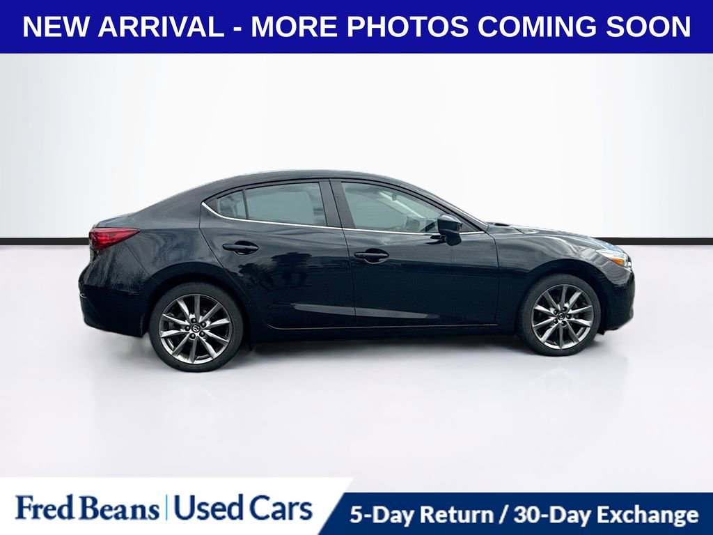 Used 2018 MAZDA MAZDA3 Touring image 9