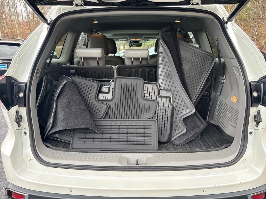 Used 2019 Toyota Highlander Limited image 30