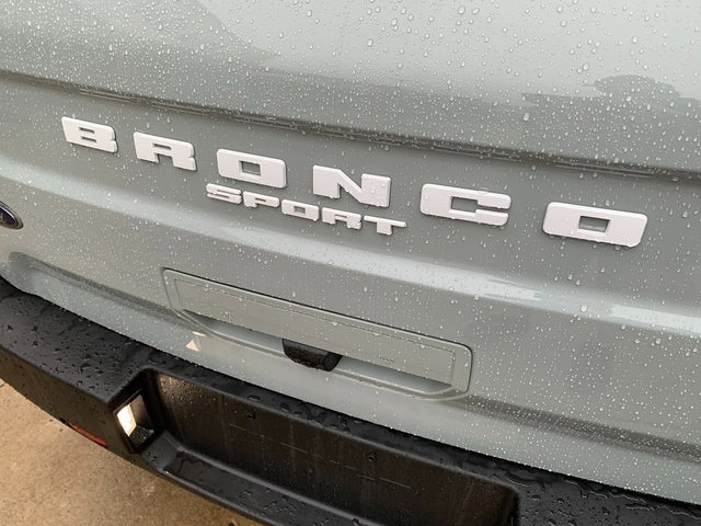 Used 2024 Ford Bronco Sport Heritage w/ Heritage Convenience Package image 16