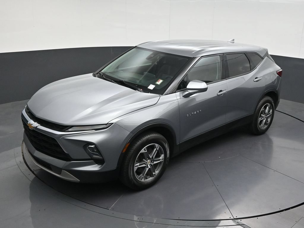 Used 2024 Chevrolet Blazer LT FWD image 15