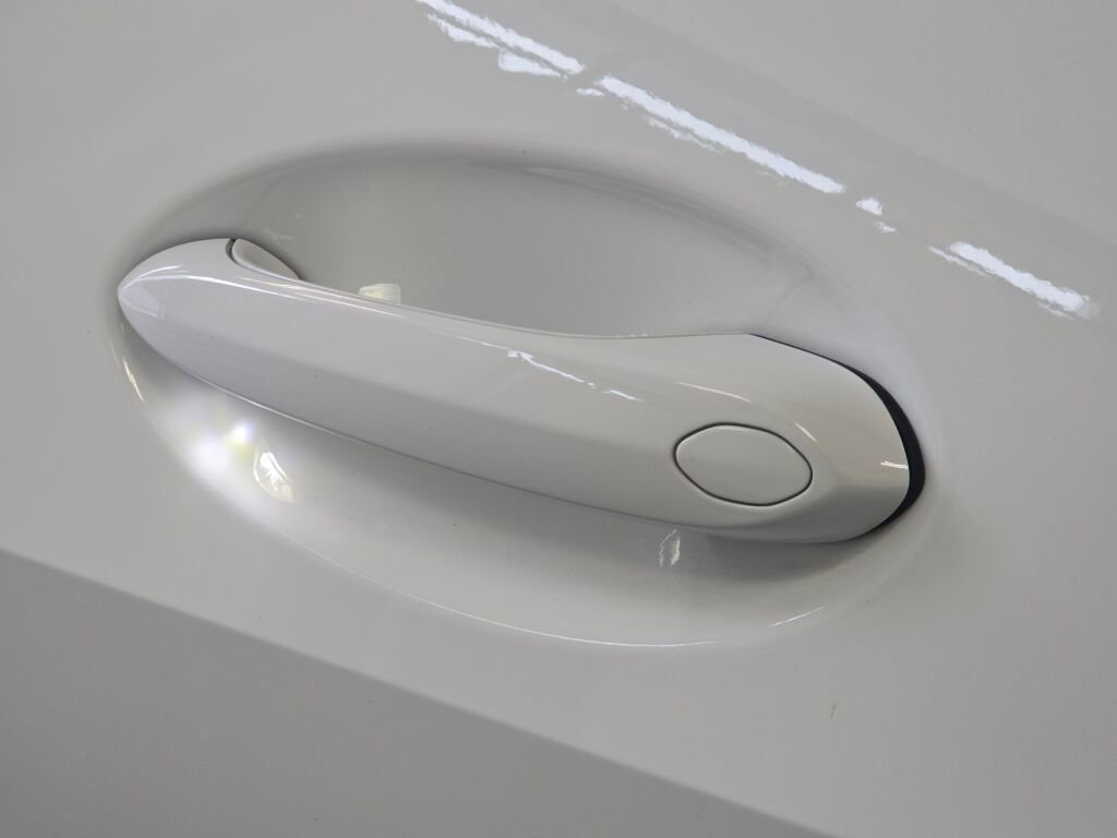 Used 2025 BMW X5 xDrive50e image 33