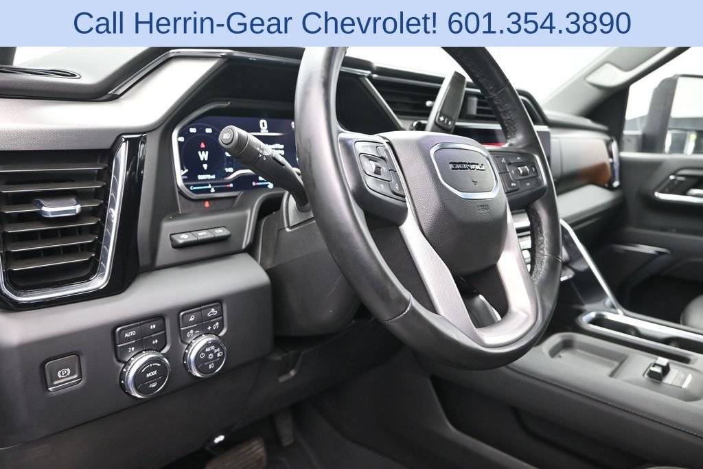 Used 2024 GMC Sierra 2500 Denali w/ Denali Reserve Package AWD/4WD image 12