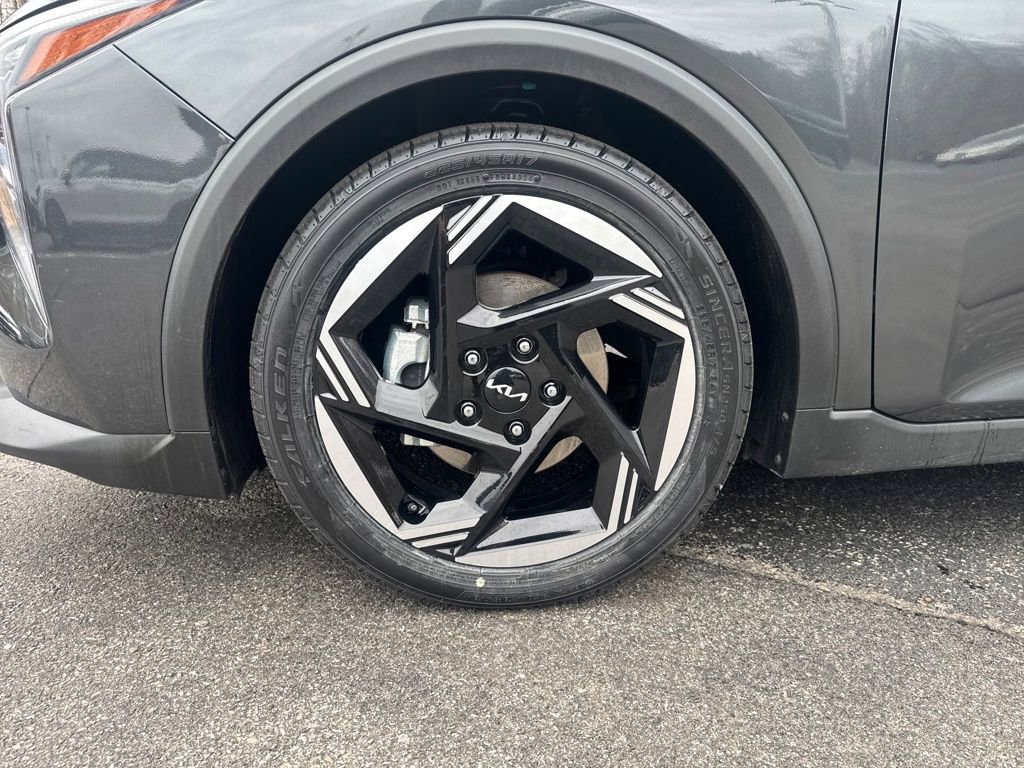 Used 2025 Kia K4 EX image 29