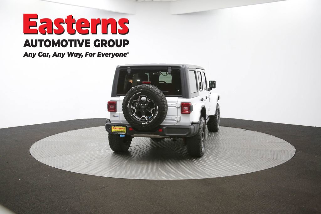 Used 2022 Jeep Wrangler Unlimited Rubicon 4xe w/ Cold Weather Group AWD/4WD image 39