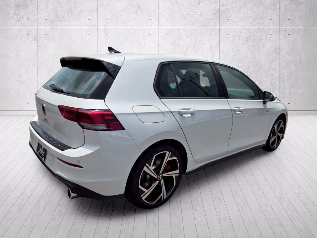 New 2026 Volkswagen GTI SE FWD image 5