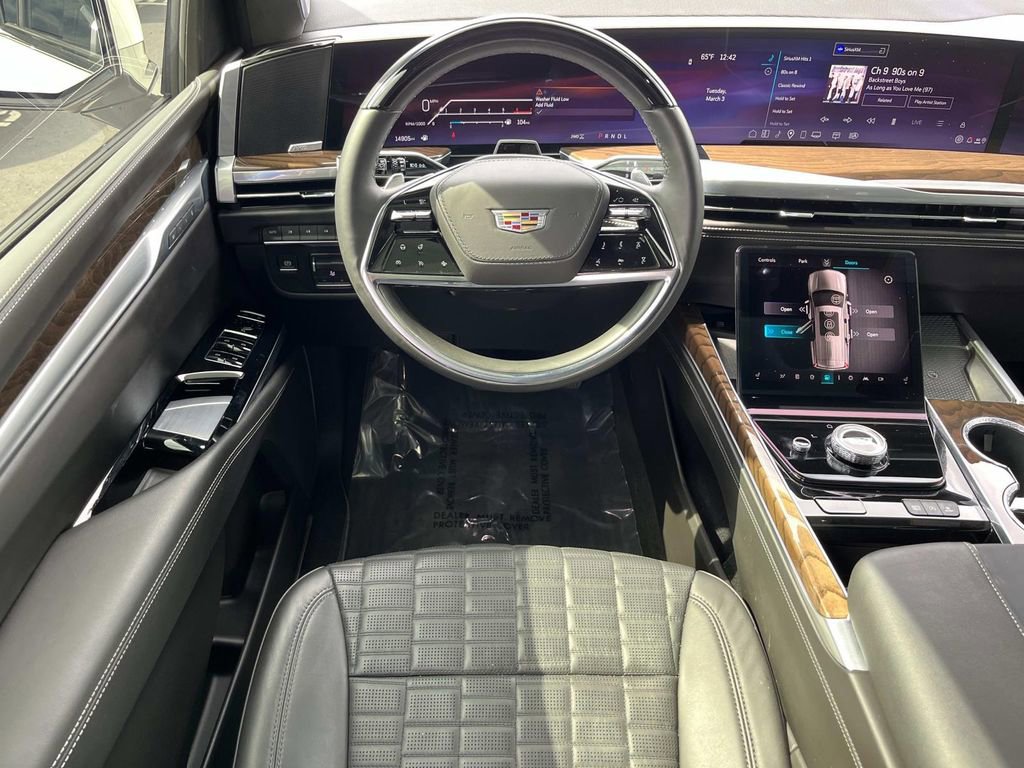 Certified 2025 Cadillac Escalade Sport Platinum image 14
