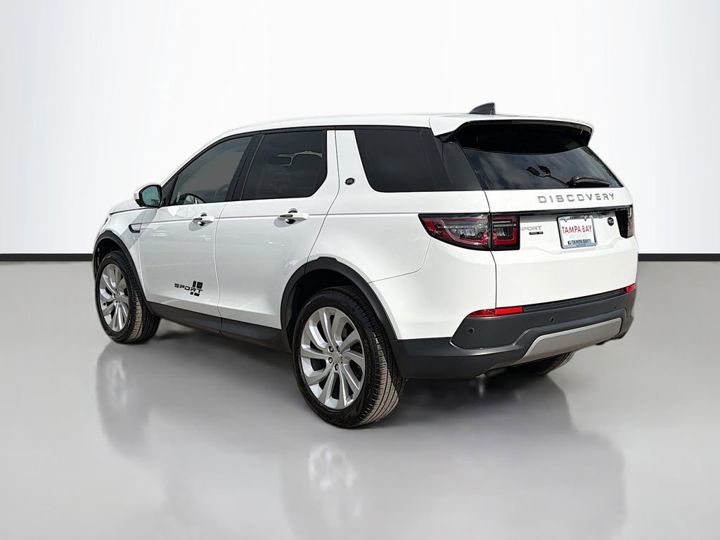 Used 2020 Land Rover Discovery Sport SE image 5