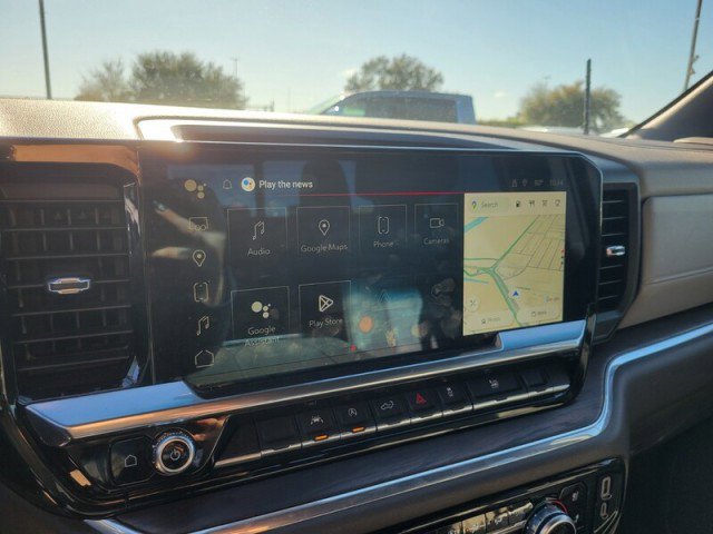 Used 2023 GMC Sierra 1500 SLT w/ SLT Premium Package image 19