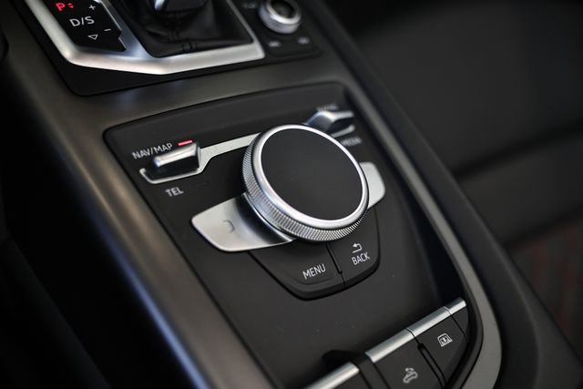 Used 2020 Audi R8 V10 w/ Carbon Exterior Package AWD/4WD image 46