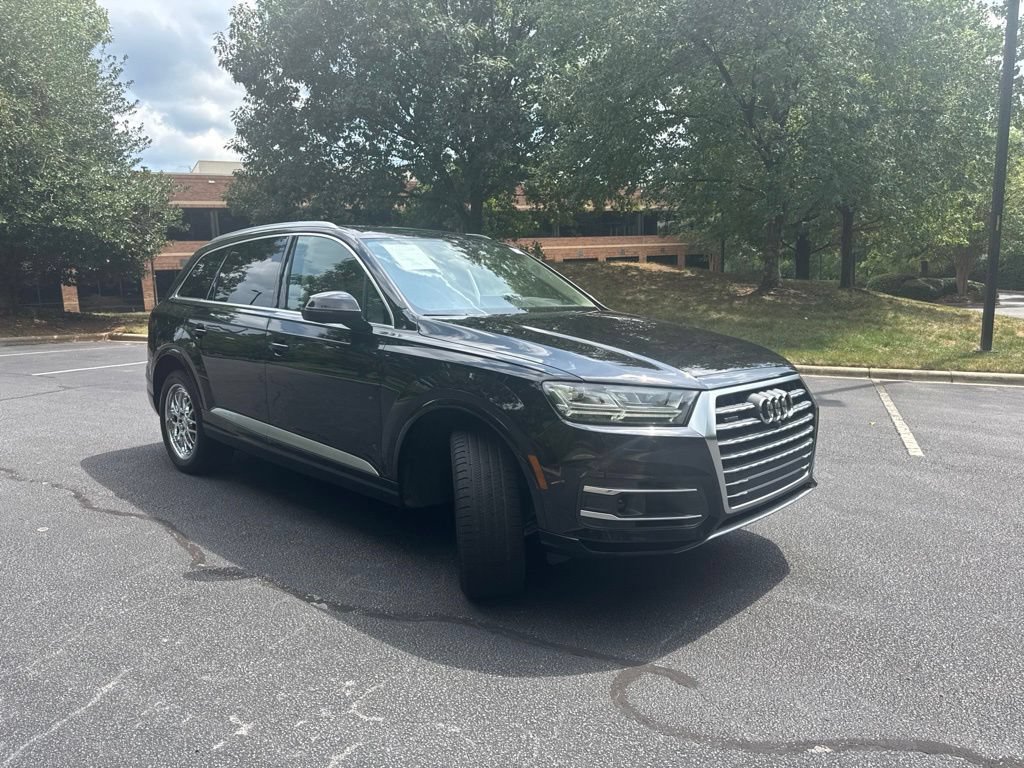 Used 2017 Audi Q7 3.0T Prestige AWD/4WD image 3