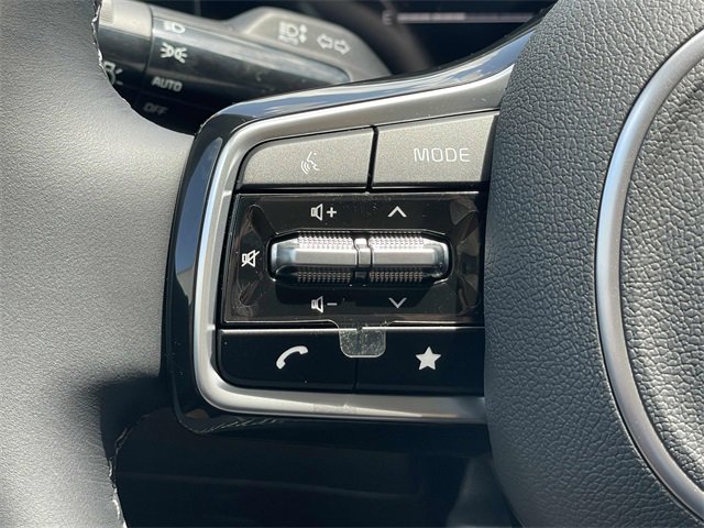 New 2025 Kia Sorento S image 12