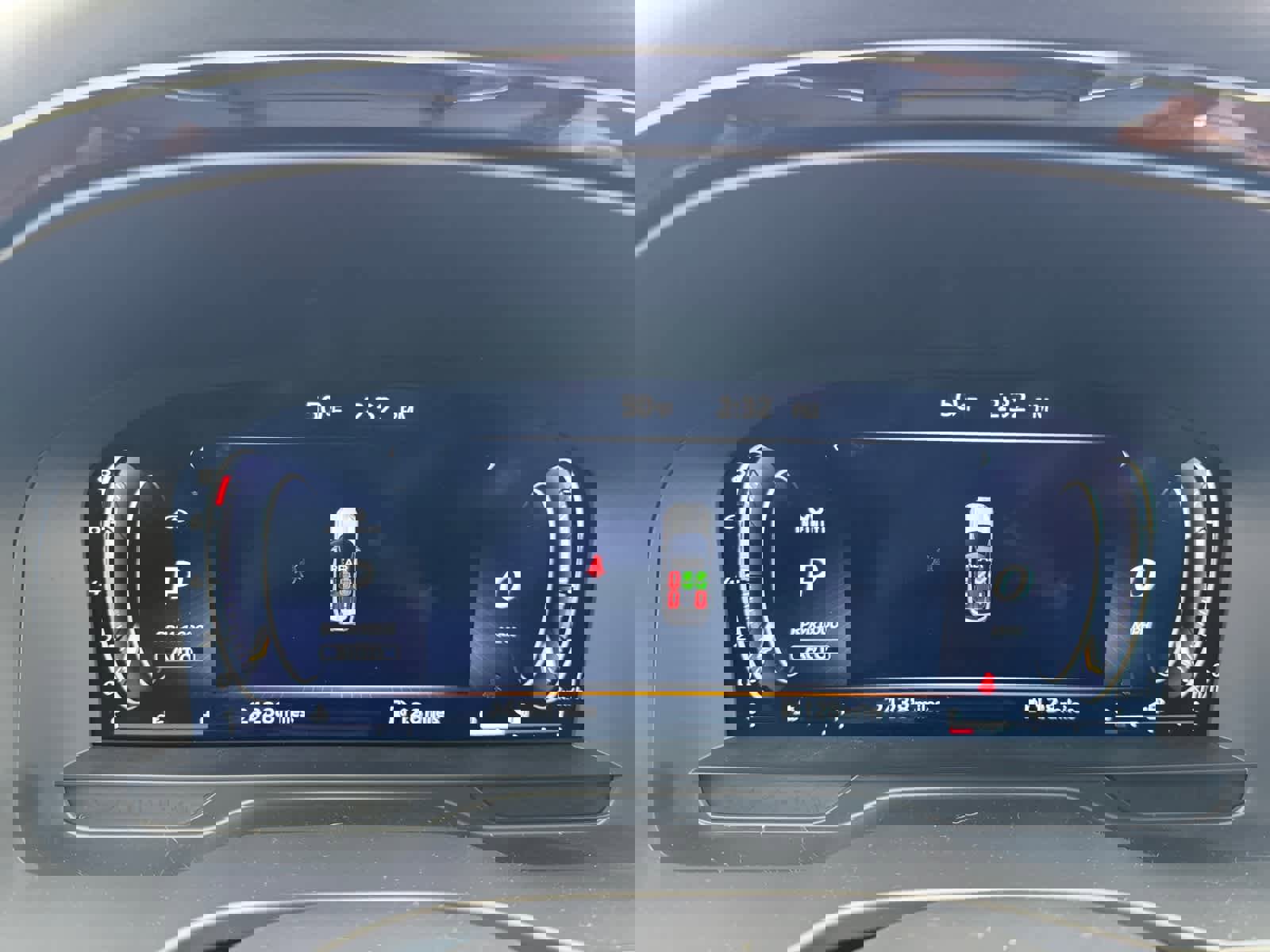 Used 2024 INFINITI QX60 Sensory image 5