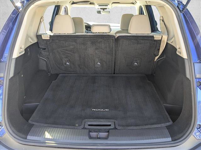 Used 2022 Nissan Rogue SV FWD image 6