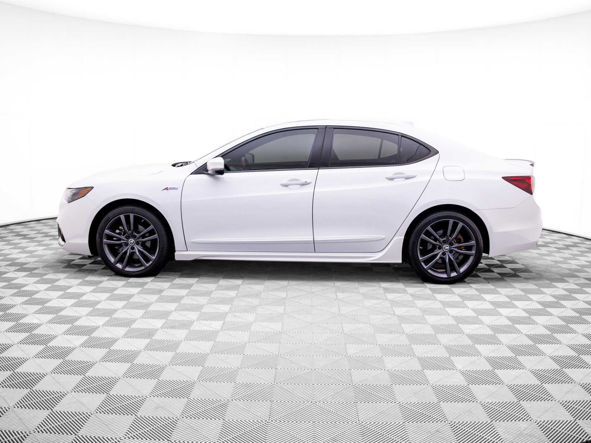 Used 2019 Acura TLX w/ Technology & A-SPEC Package AWD/4WD image 2