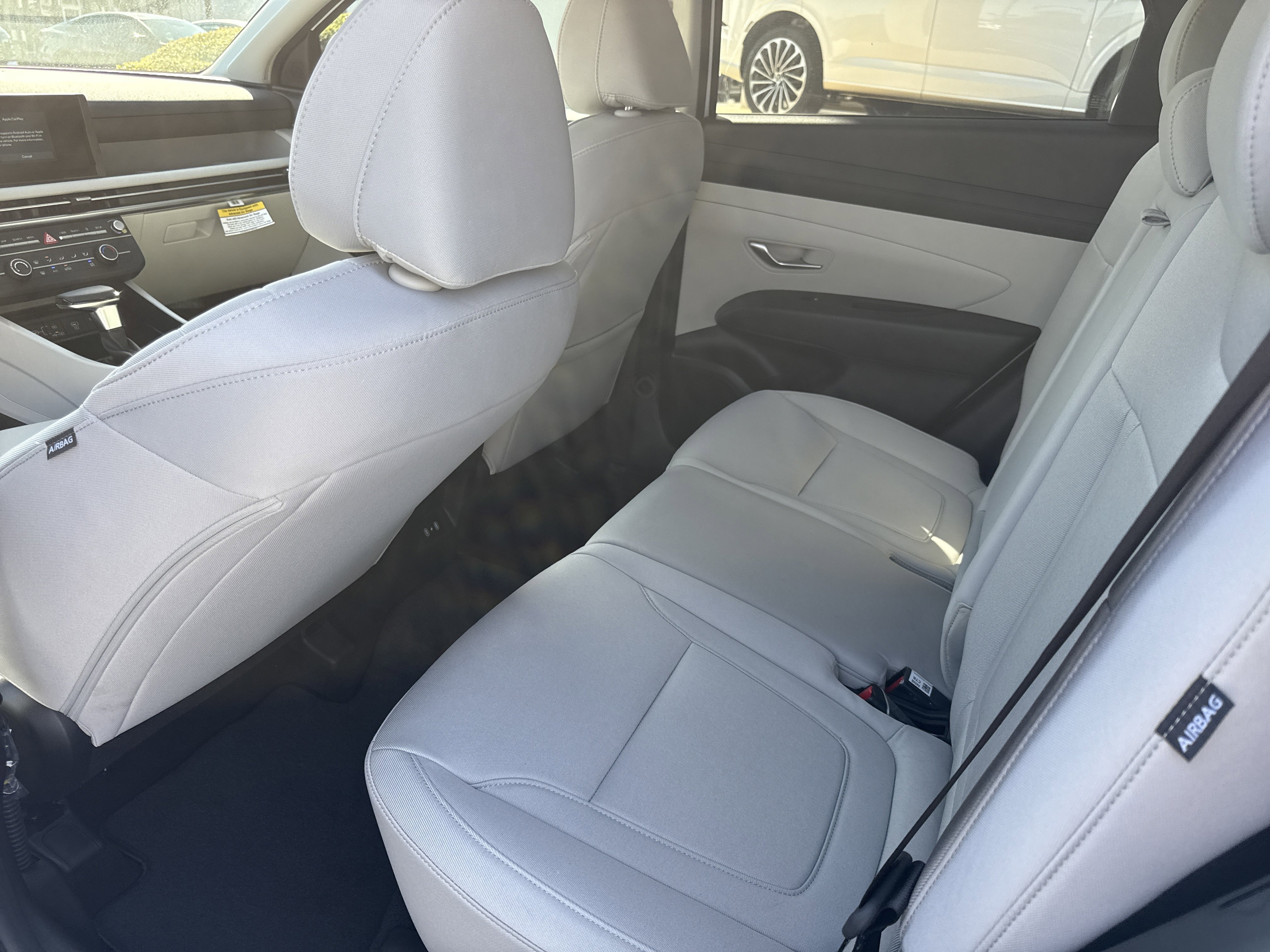 New 2026 Hyundai Tucson SE image 11