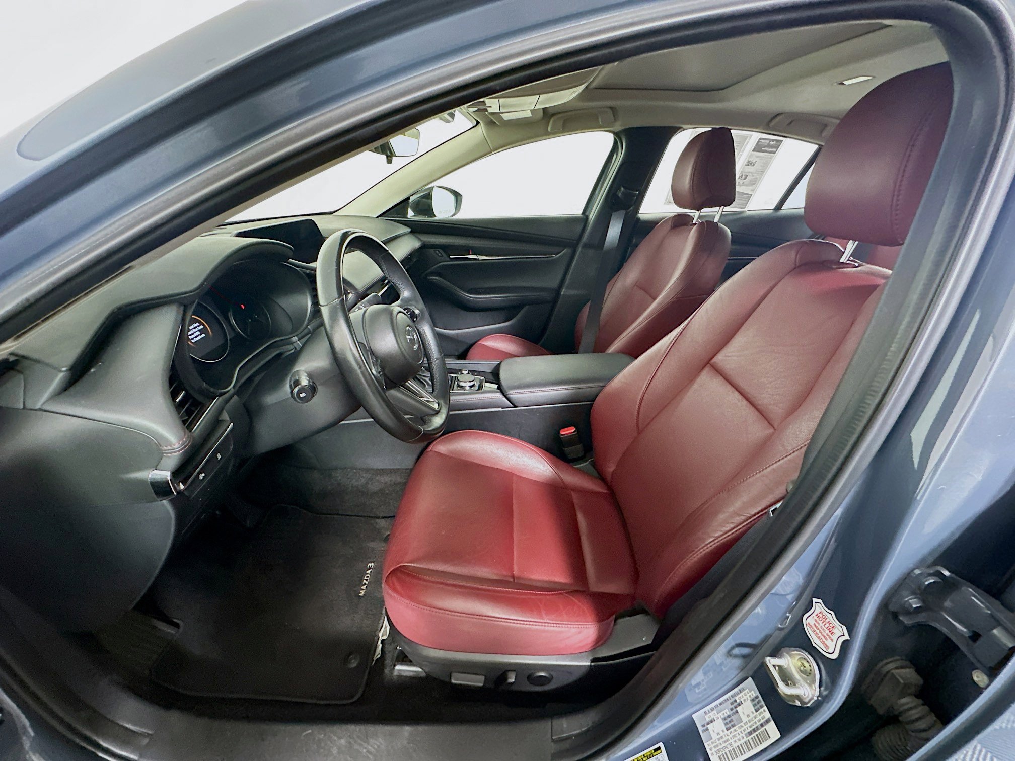 Used 2024 MAZDA MAZDA3 s image 13