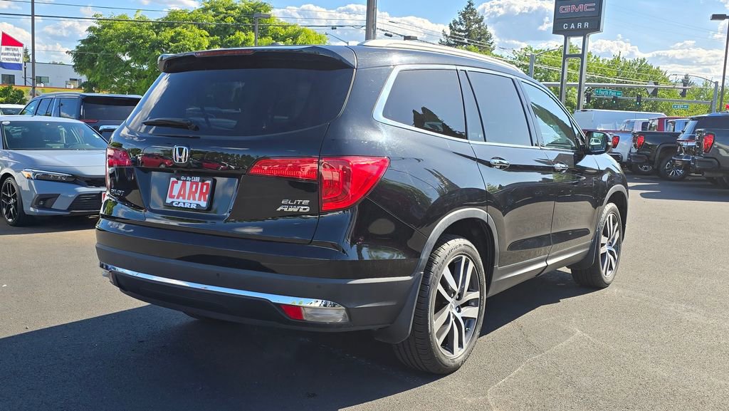 Used 2017 Honda Pilot Elite image 41