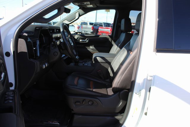 Used 2024 GMC Sierra 1500 AT4 w/ Technology Package image 14