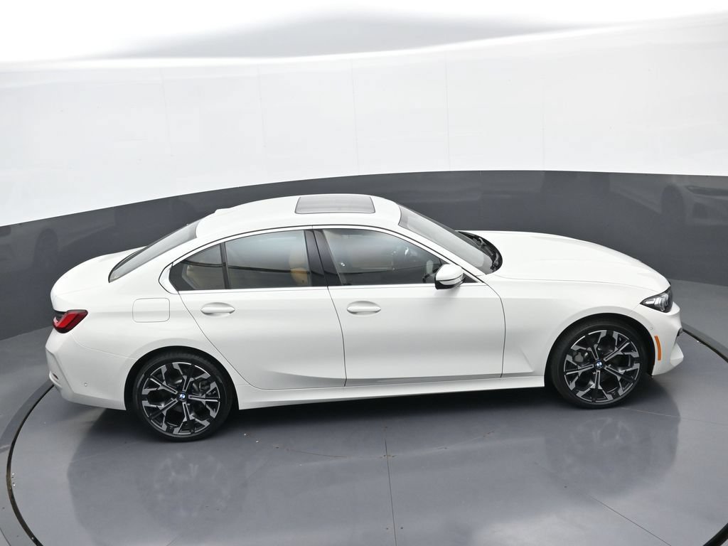 New 2026 BMW 330i xDrive Sedan w/ Convenience Package AWD/4WD image 35
