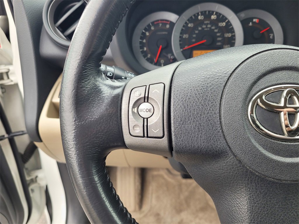 Used 2010 Toyota RAV4 Limited image 22