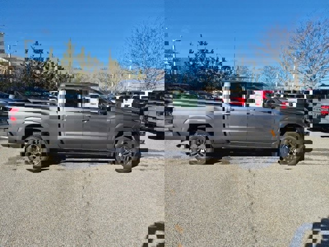 New 2026 Nissan Frontier SV image 2