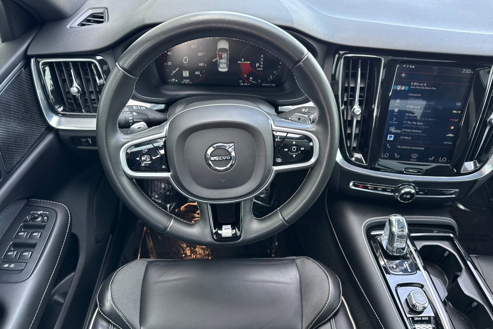 Used 2019 Volvo S60 T8 R-Design AWD/4WD image 32