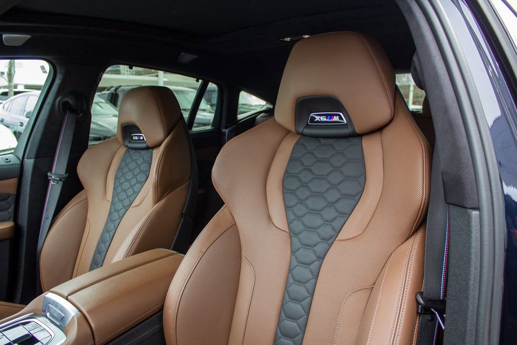 Used 2024 BMW X6 M Competition w/ Executive Package image 12