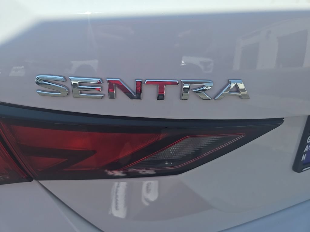 Used 2022 Nissan Sentra SV FWD image 41